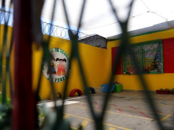 Abuso sexual en colegio de Temuco: Auxiliar de aseo quedó en prisión preventiva